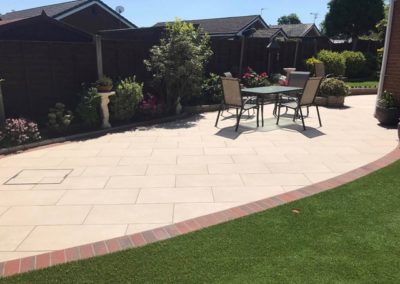 concrete patio deisgn